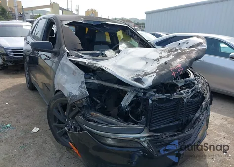 2023 Chevrolet Equinox Fwd Ls z USA, uszkodzony, nr VIN 3GNAXHEG9PL128942